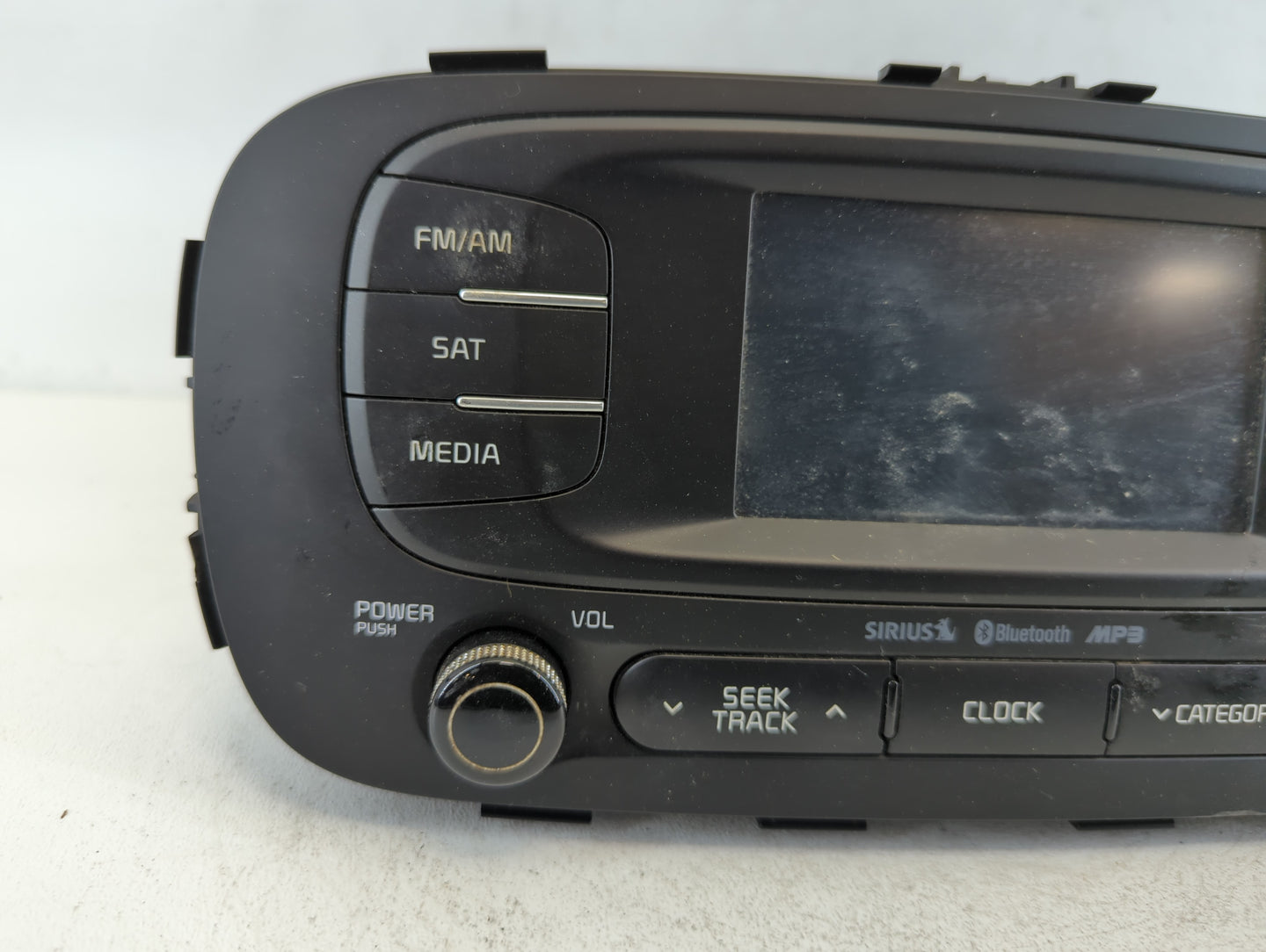 2014-2016 Kia Soul Am Fm Cd Player Radio Receiver - Oemusedautoparts1.com