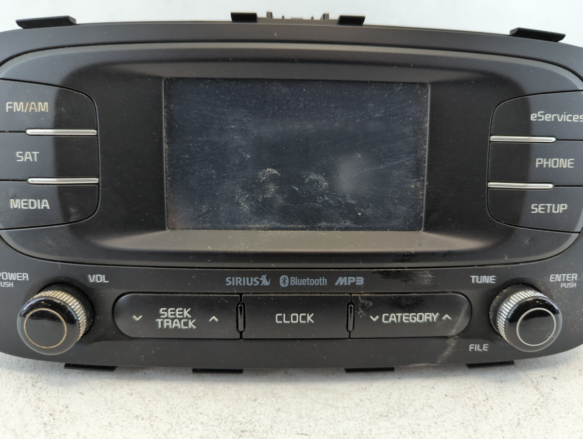 2014-2016 Kia Soul Am Fm Cd Player Radio Receiver 663354 - Oemusedautoparts1.com