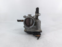 2012-2019 Kia Soul Throttle Body P/N:35100-2B300 Fits Fits 2012 2013 2014 2015 2016 2017 2018 2019 OEM Used Auto Parts - Oem