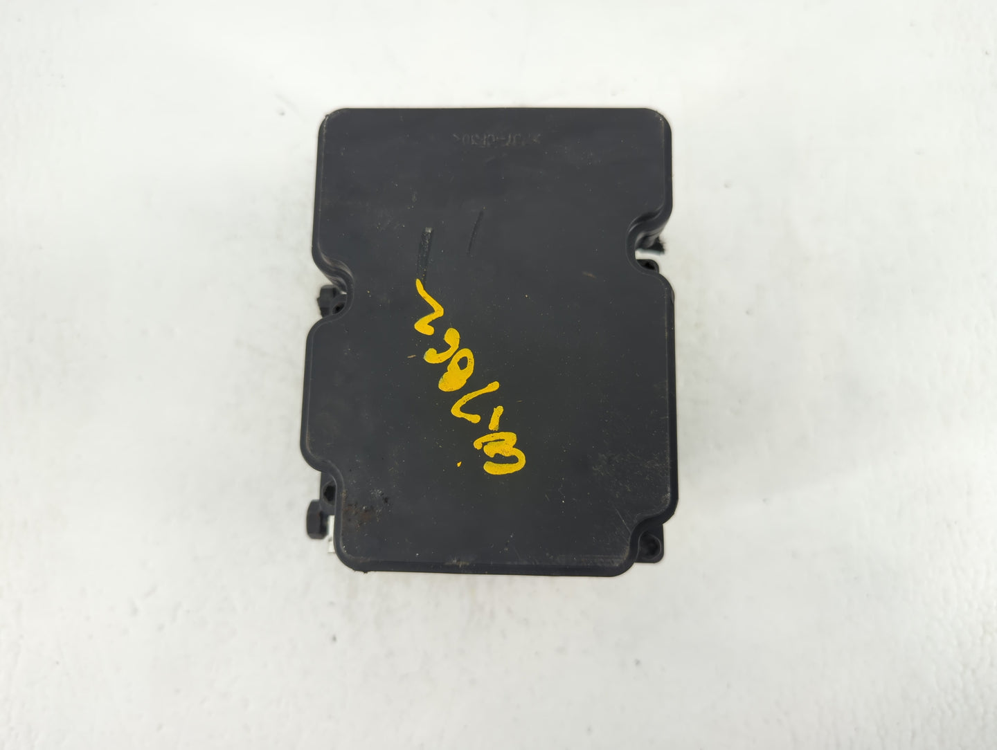 2014-2015 Kia Soul ABS Pump Control Module Replacement P/N:58920-B2506 Fits Fits 2014 2015 OEM Used Auto Parts - Oemusedauto