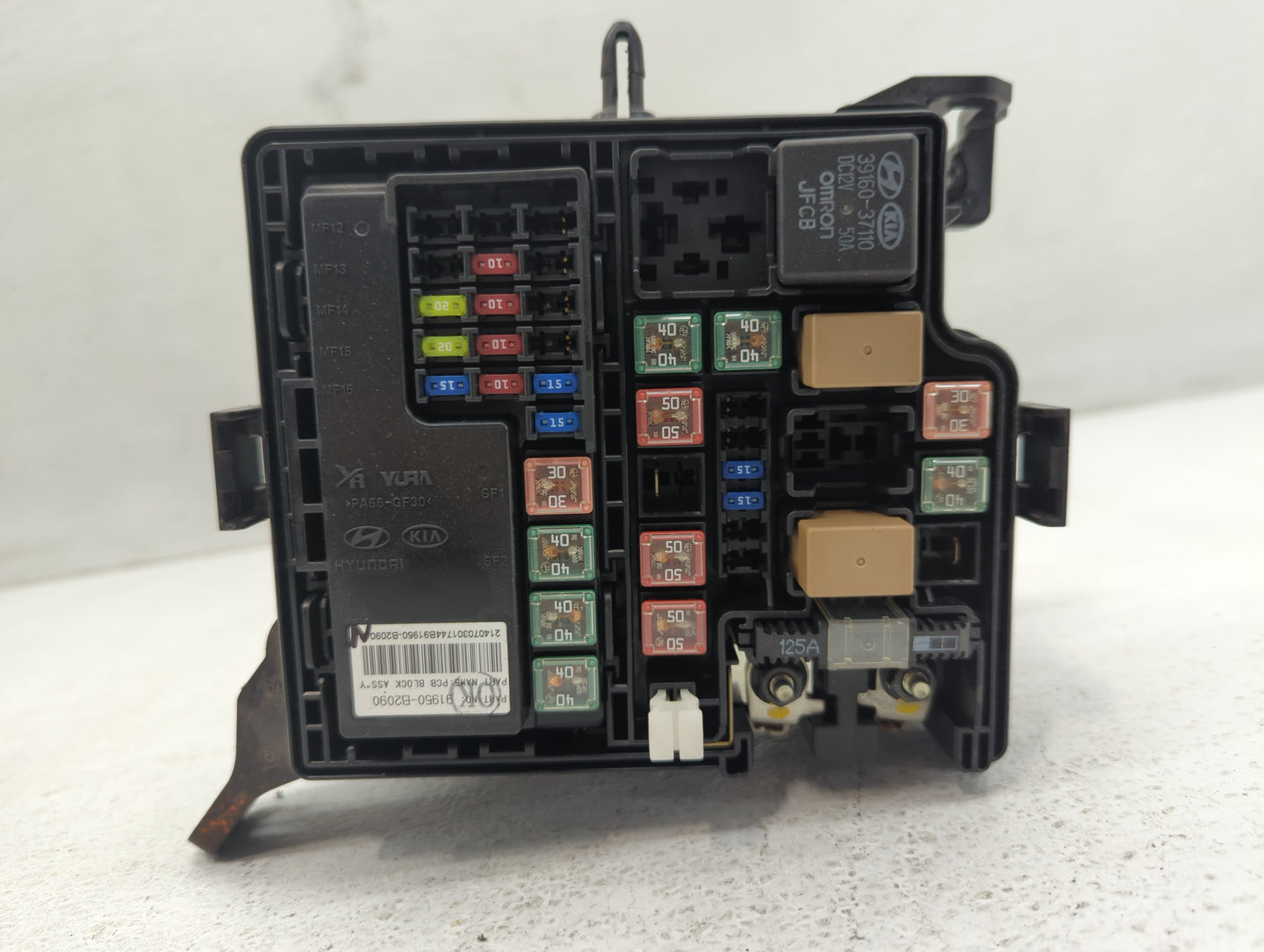 2015 Kia Soul Fusebox Fuse Box Panel Relay Module P/N:91950-B2090 Fits OEM Used Auto Parts - Oemusedautoparts1.com