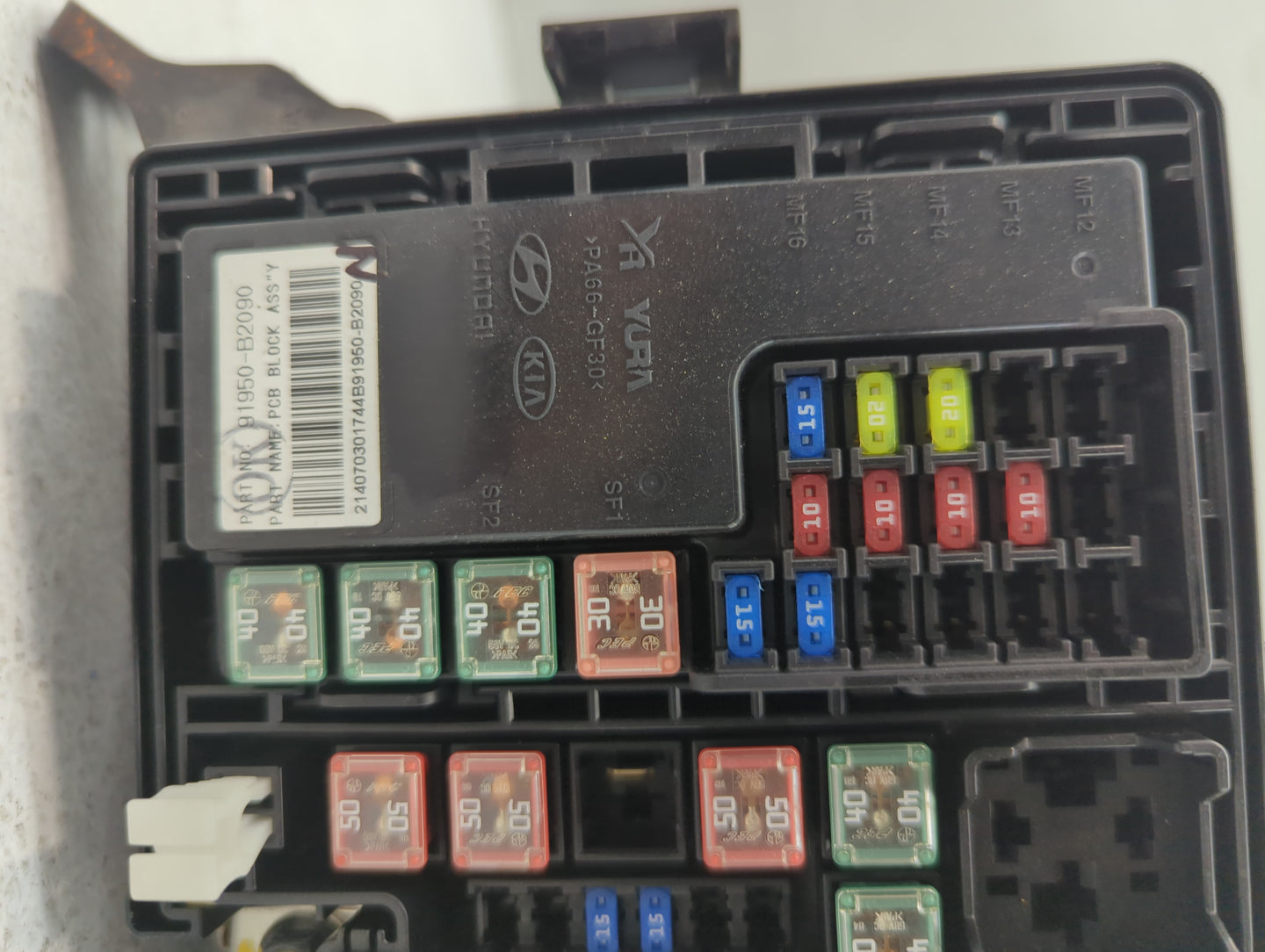 2015 Kia Soul Fusebox Fuse Box Panel Relay Module P/N:91950-B2090 Fits OEM Used Auto Parts - Oemusedautoparts1.com