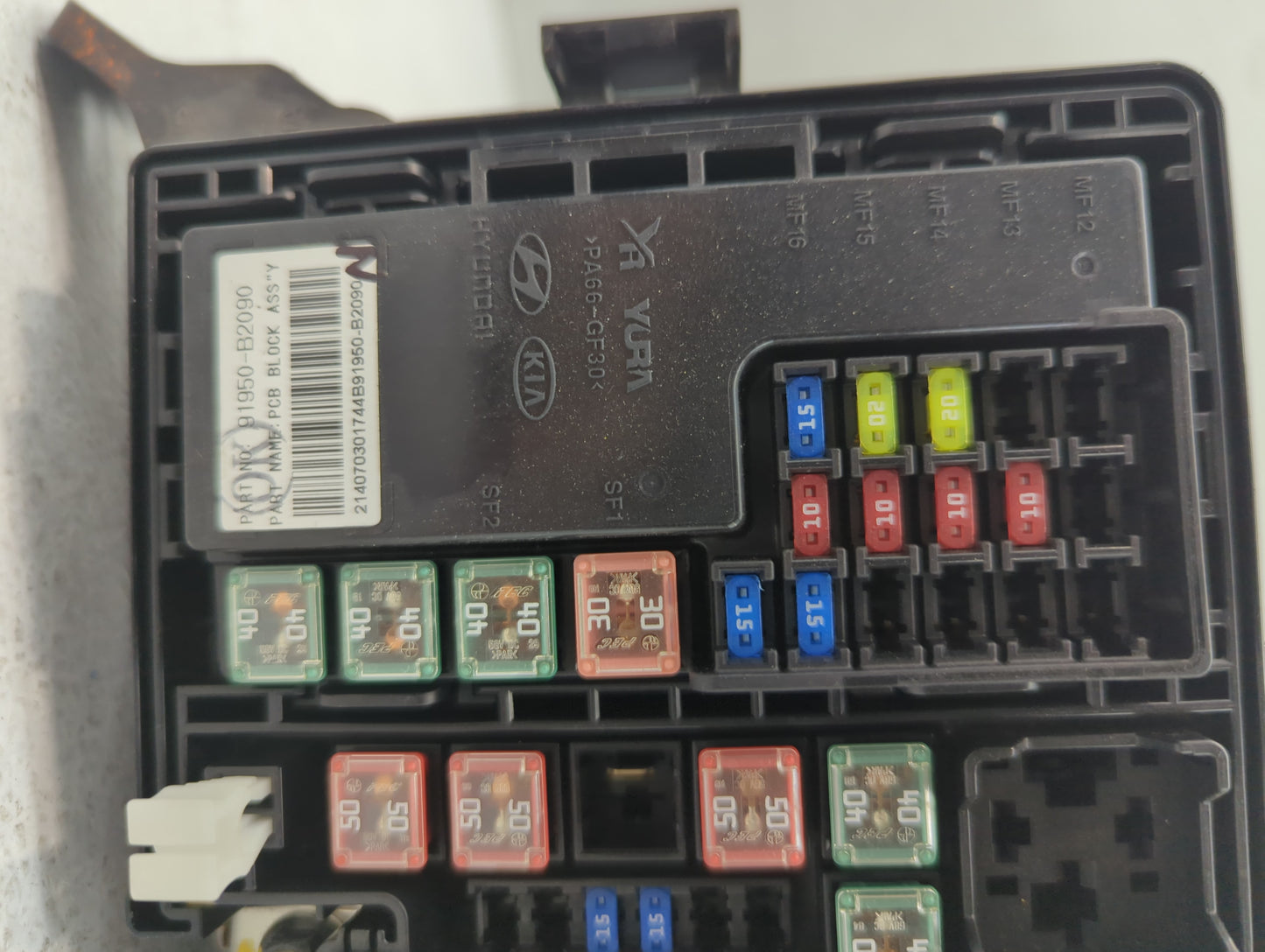 2015 Kia Soul Fusebox Fuse Box Panel Relay Module P/N:91950-B2090 Fits OEM Used Auto Parts - Oemusedautoparts1.com