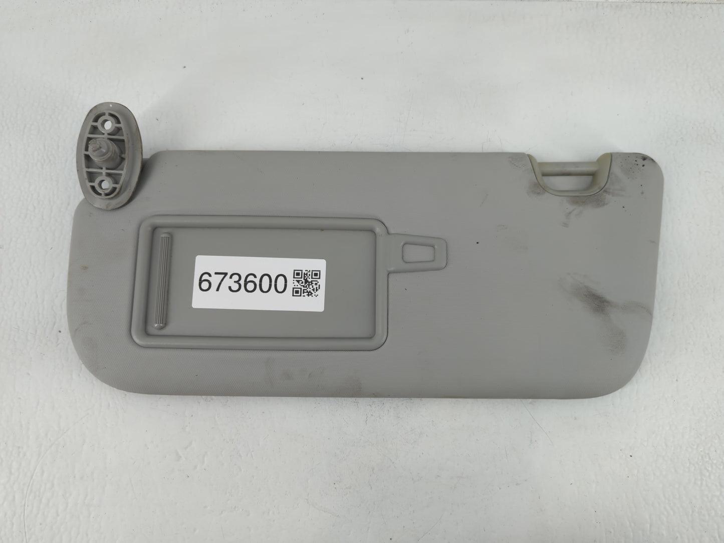 2014-2019 Kia Soul Sun Visor Shade Replacement Driver Left Mirror Fits Fits 2014 2015 2016 2017 2018 2019 OEM Used Auto Part