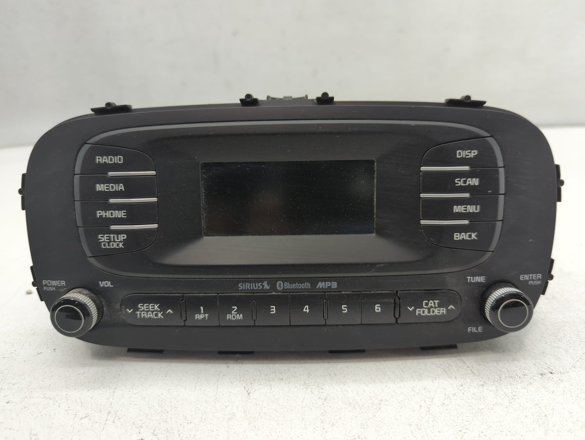 2014-2016 Kia Soul Am Fm Cd Player Radio Receiver 690348 - Oemusedautoparts1.com