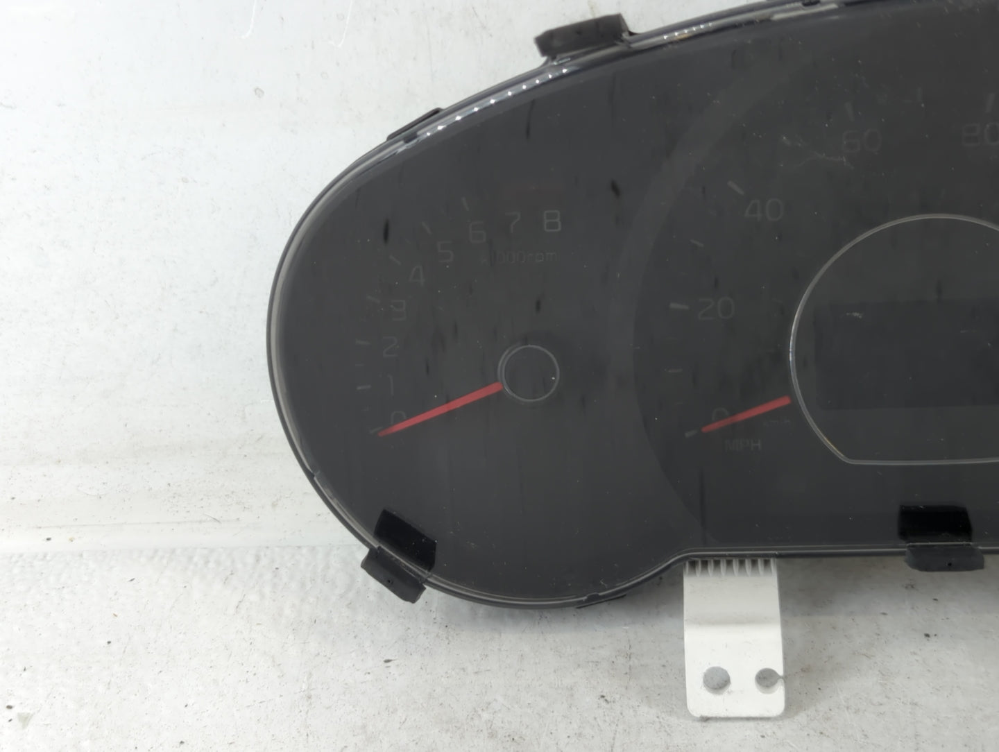 2014-2015 Kia Soul Instrument Cluster Speedometer Gauges P/N:94006-B2540 Fits Fits 2014 2015 OEM Used Auto Parts - Oemusedau