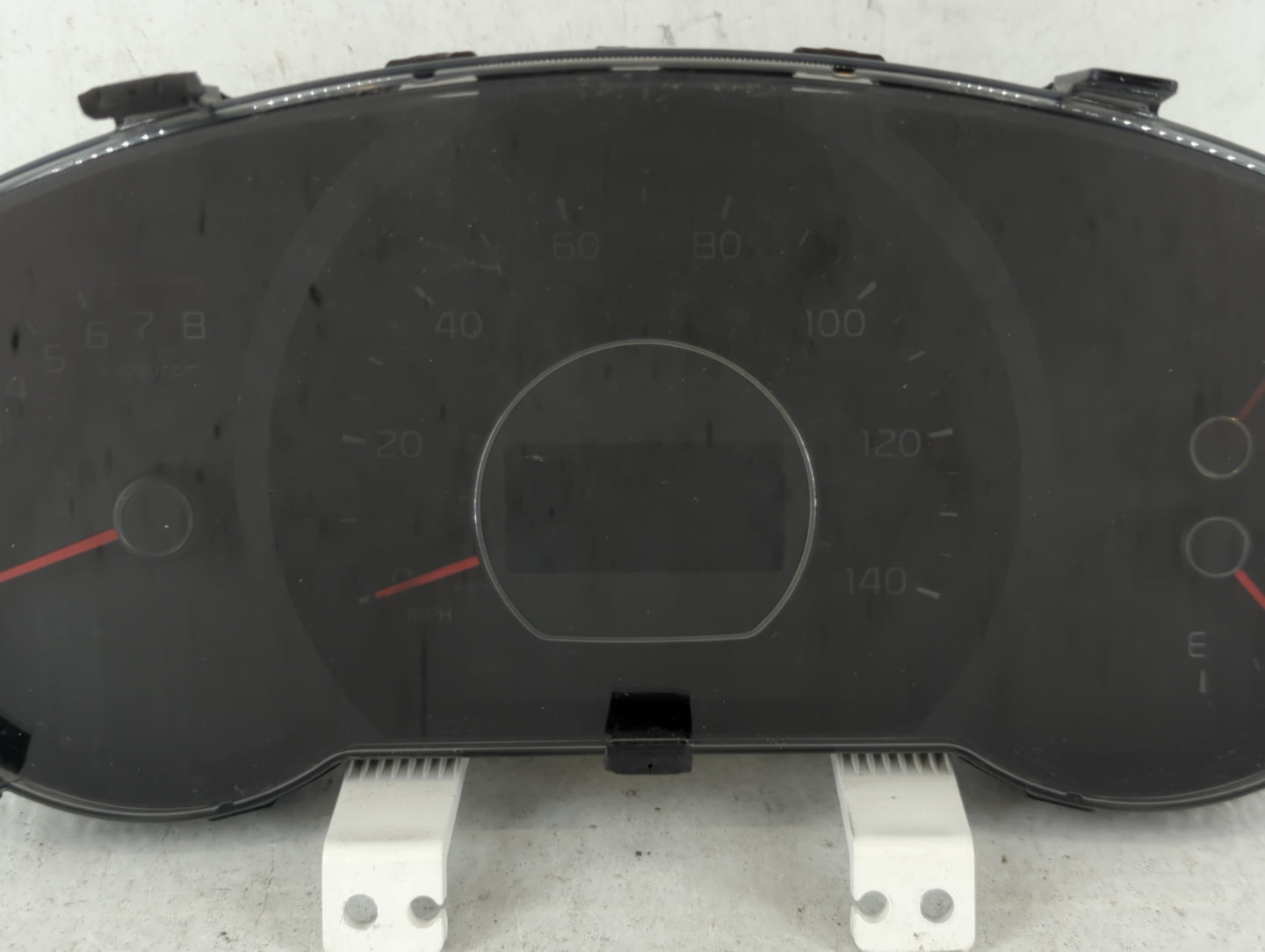 2014-2015 Kia Soul Instrument Cluster Speedometer Gauges P/N:94006-B2540 Fits Fits 2014 2015 OEM Used Auto Parts - Oemusedau