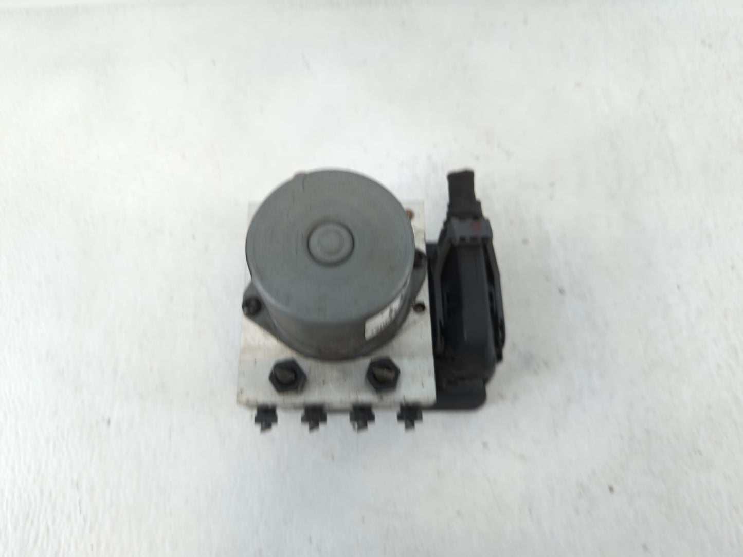 2014-2015 Kia Soul ABS Pump Control Module Replacement P/N:58900-B2506 Fits Fits 2014 2015 OEM Used Auto Parts - Oemusedauto