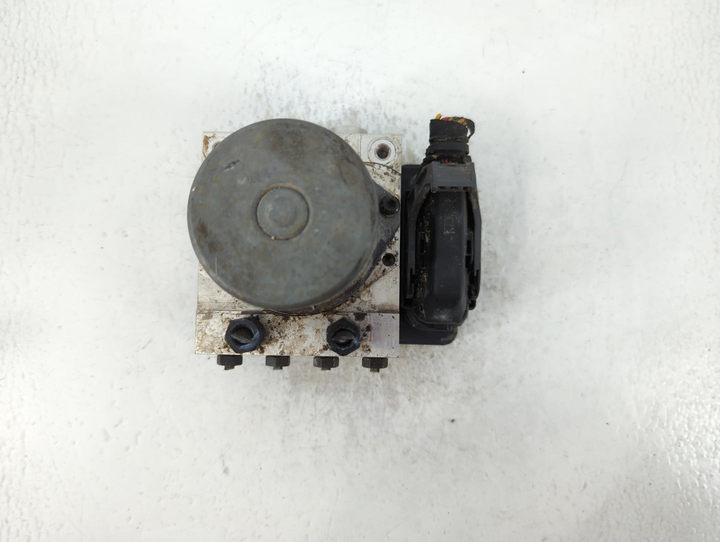 2014-2015 Kia Soul ABS Pump Control Module Replacement P/N:58920-B2506 B2589-20520 Fits Fits 2014 2015 OEM Used Auto Parts -