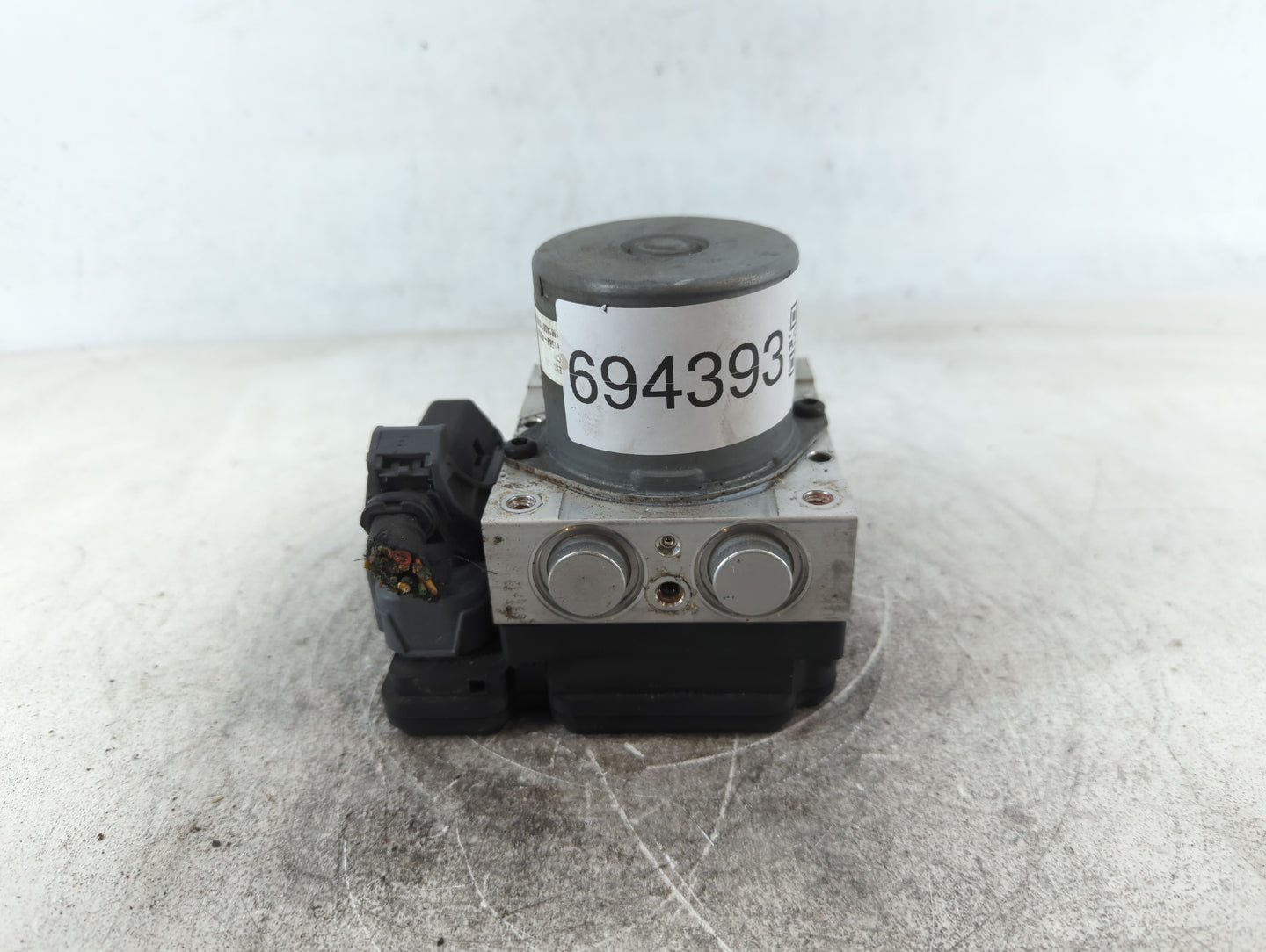 2014-2015 Kia Soul ABS Pump Control Module Replacement P/N:61589-45200 Fits Fits 2014 2015 OEM Used Auto Parts - Oemusedauto