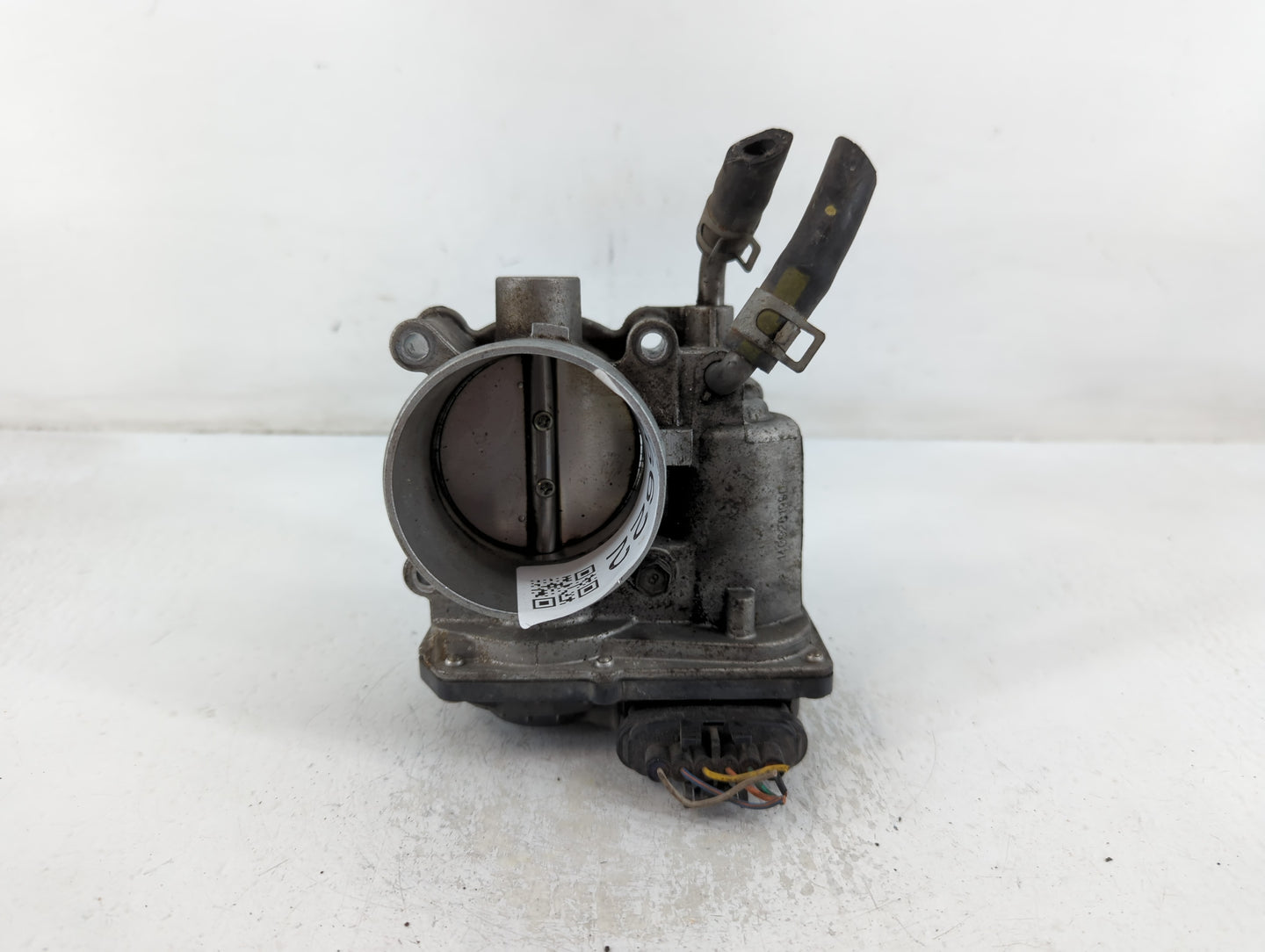 2014-2019 Kia Soul Throttle Body P/N:35100-2E000 Fits Fits 2011 2012 2013 2014 2015 2016 2017 2018 2019 2020 2021 OEM Used A