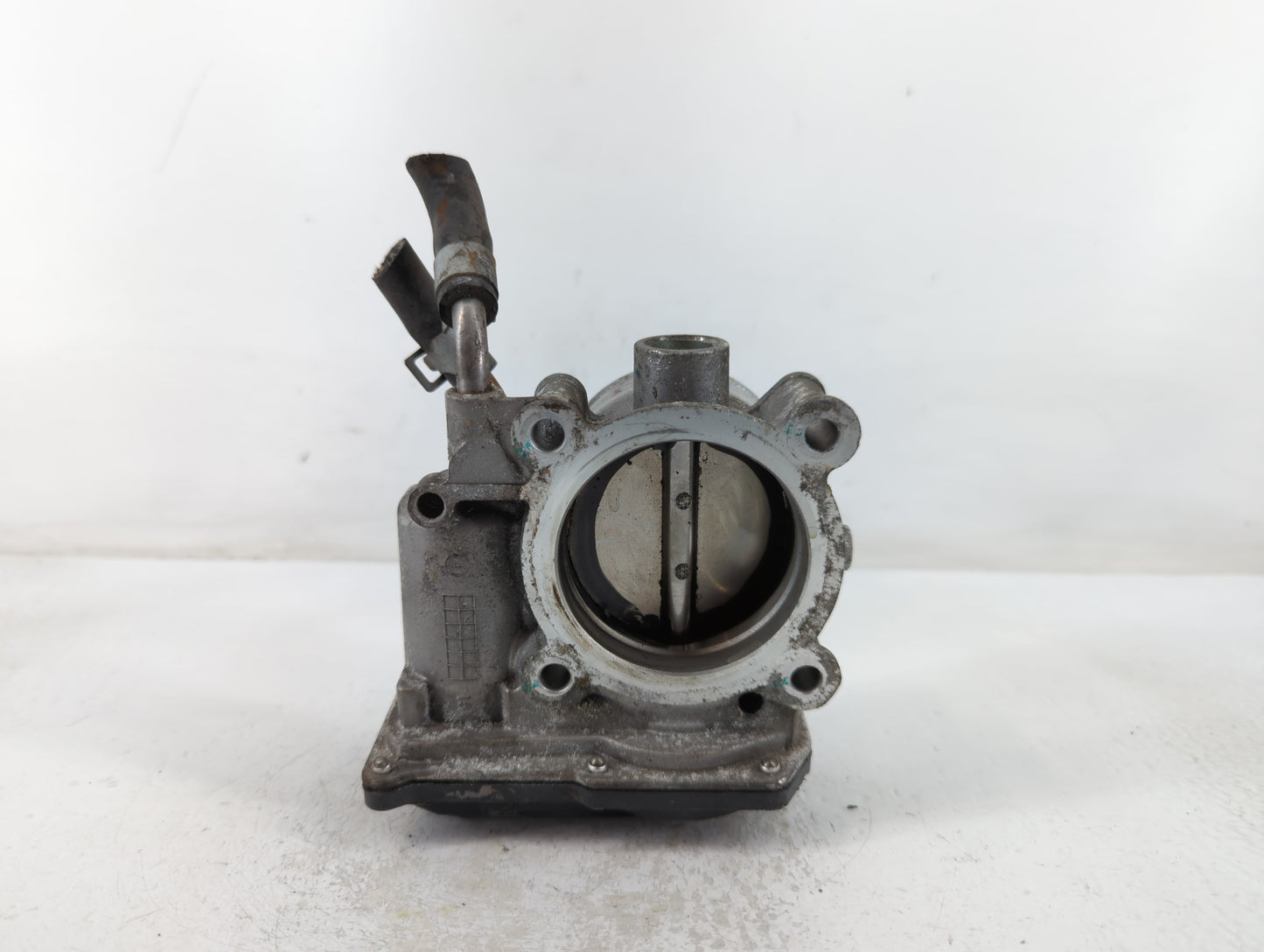 2014-2019 Kia Soul Throttle Body P/N:35100-2E000 Fits Fits 2011 2012 2013 2014 2015 2016 2017 2018 2019 2020 2021 OEM Used A