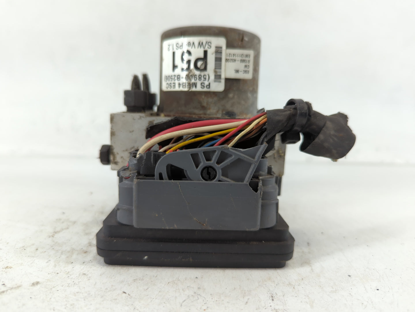 2014-2015 Kia Soul ABS Pump Control Module Replacement P/N:58900-B2506 Fits Fits 2014 2015 OEM Used Auto Parts - Oemusedauto