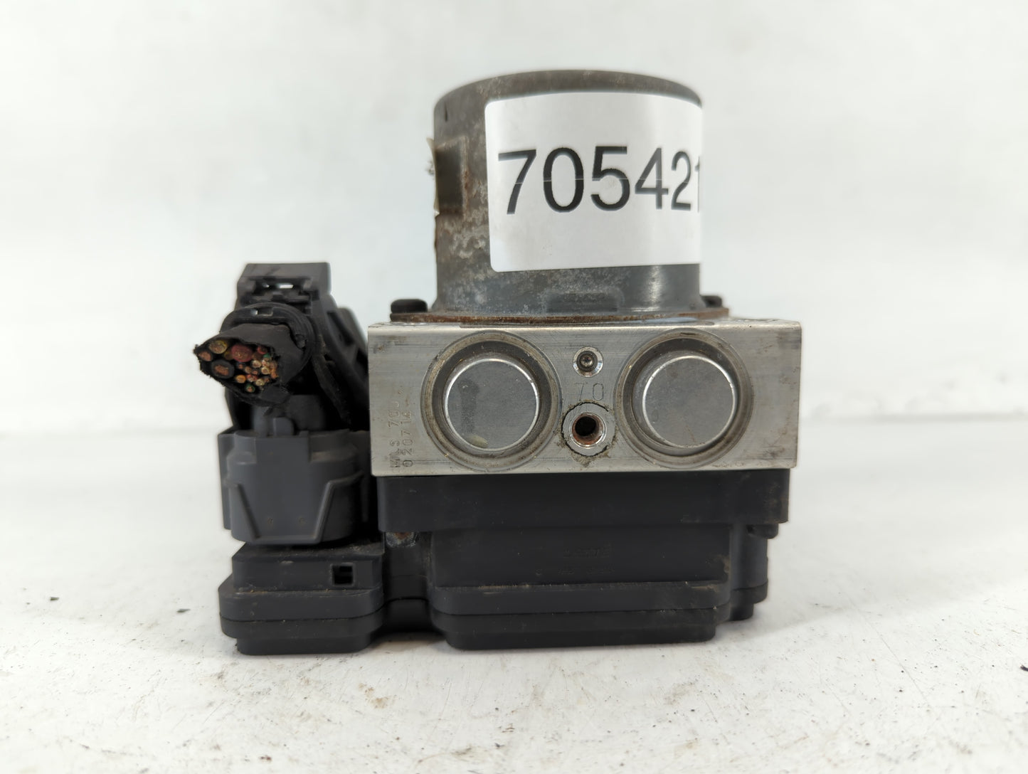 2014-2015 Kia Soul ABS Pump Control Module Replacement P/N:58920-B2506 B2589-20520 Fits Fits 2014 2015 OEM Used Auto Parts -