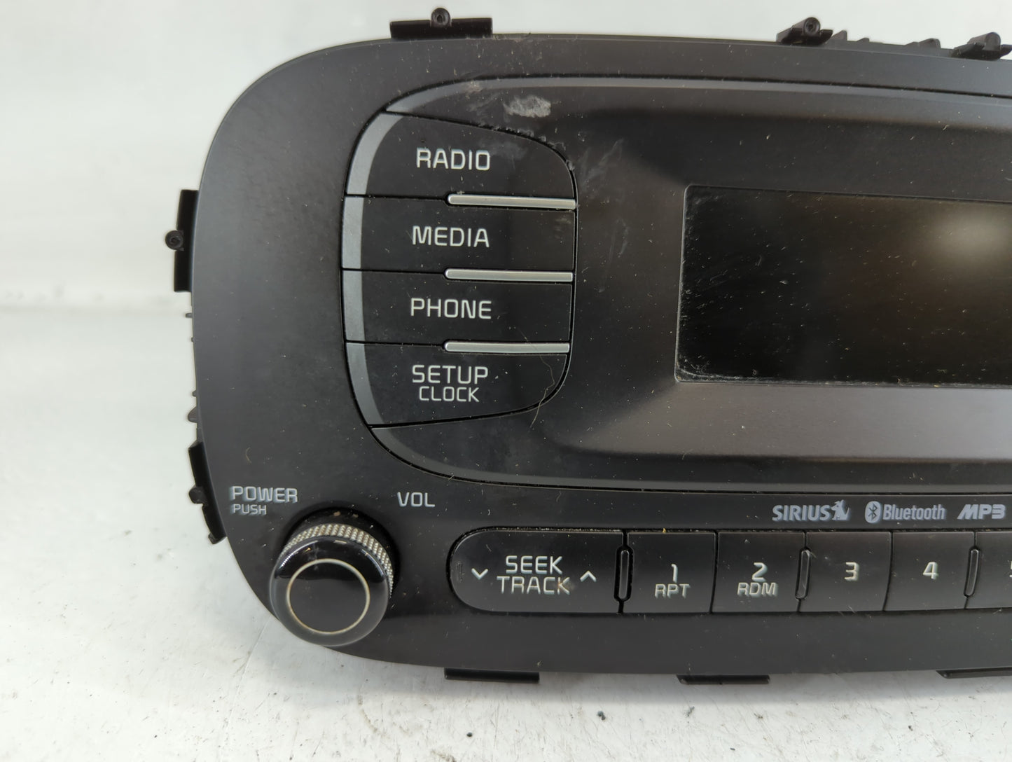 2014-2016 Kia Soul Am Fm Cd Player Radio Receiver - Oemusedautoparts1.com