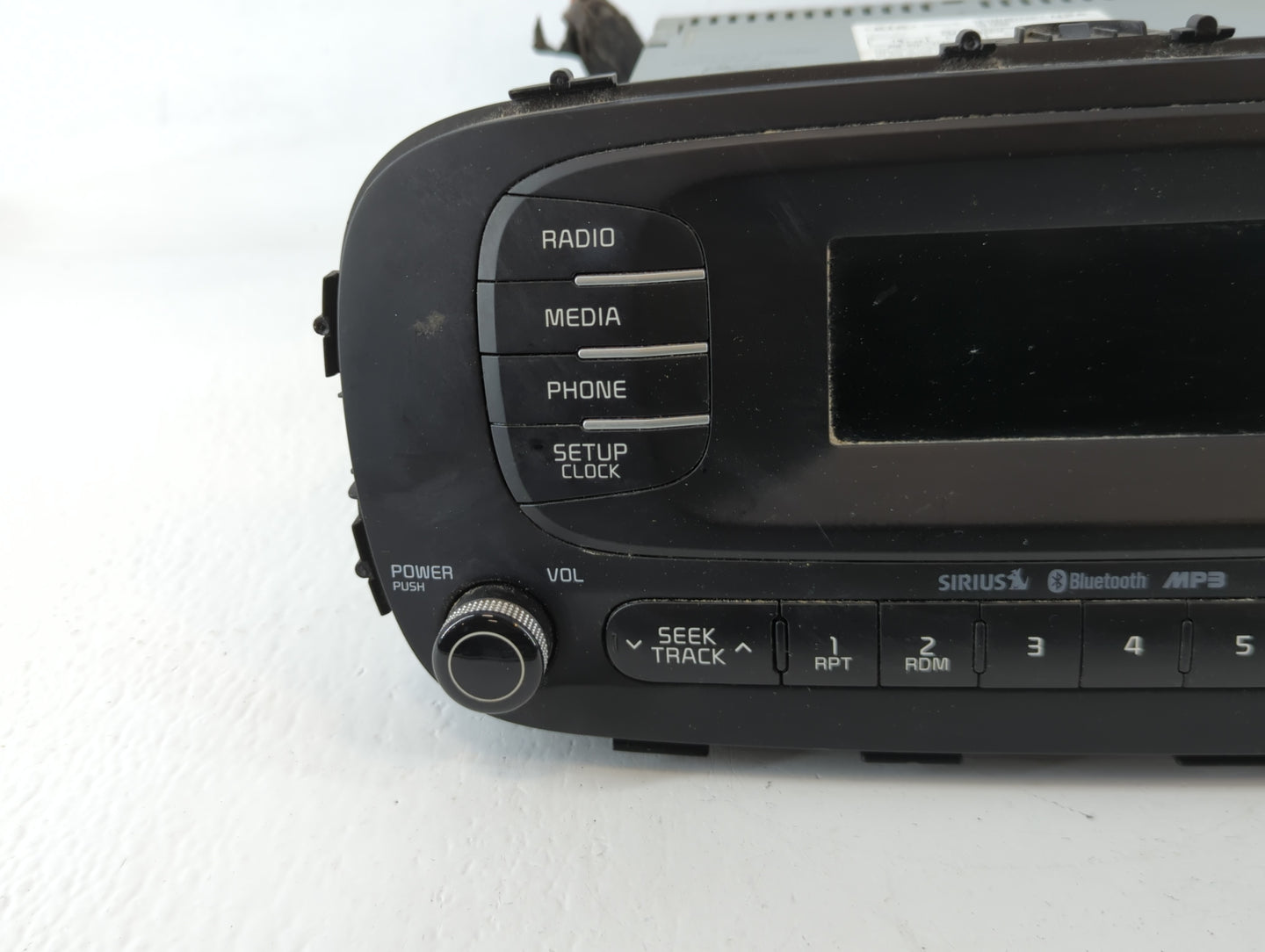 2014-2016 Kia Soul Am Fm Cd Player Radio Receiver - Oemusedautoparts1.com