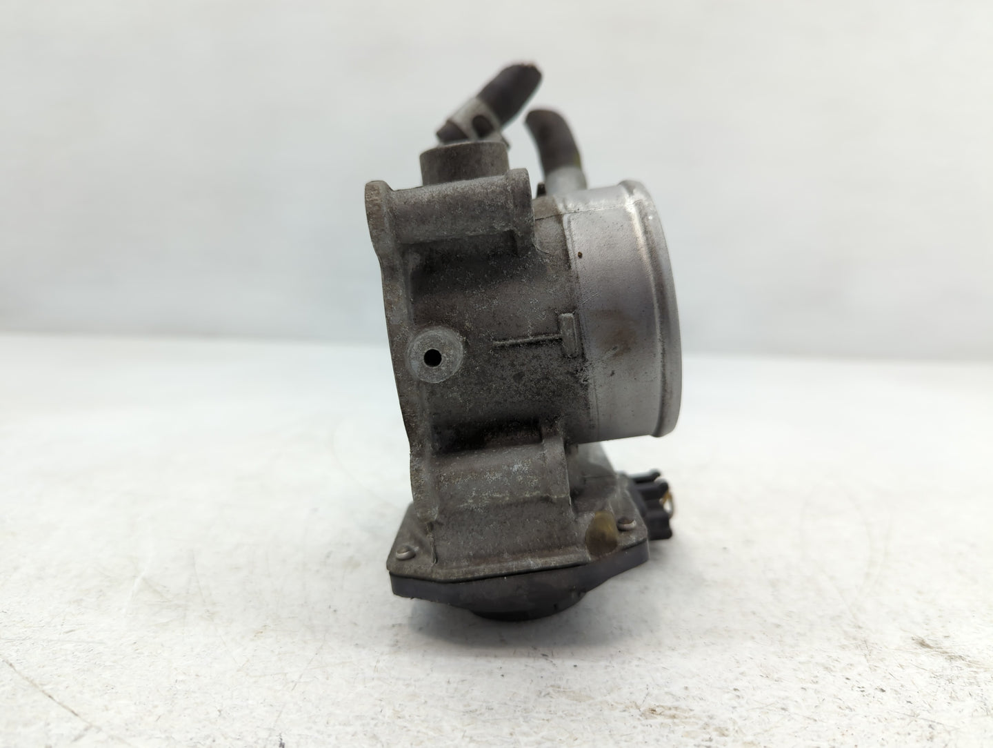 2014-2019 Kia Soul Throttle Body P/N:35100-2E000 Fits Fits 2011 2012 2013 2014 2015 2016 2017 2018 2019 2020 2021 OEM Used A