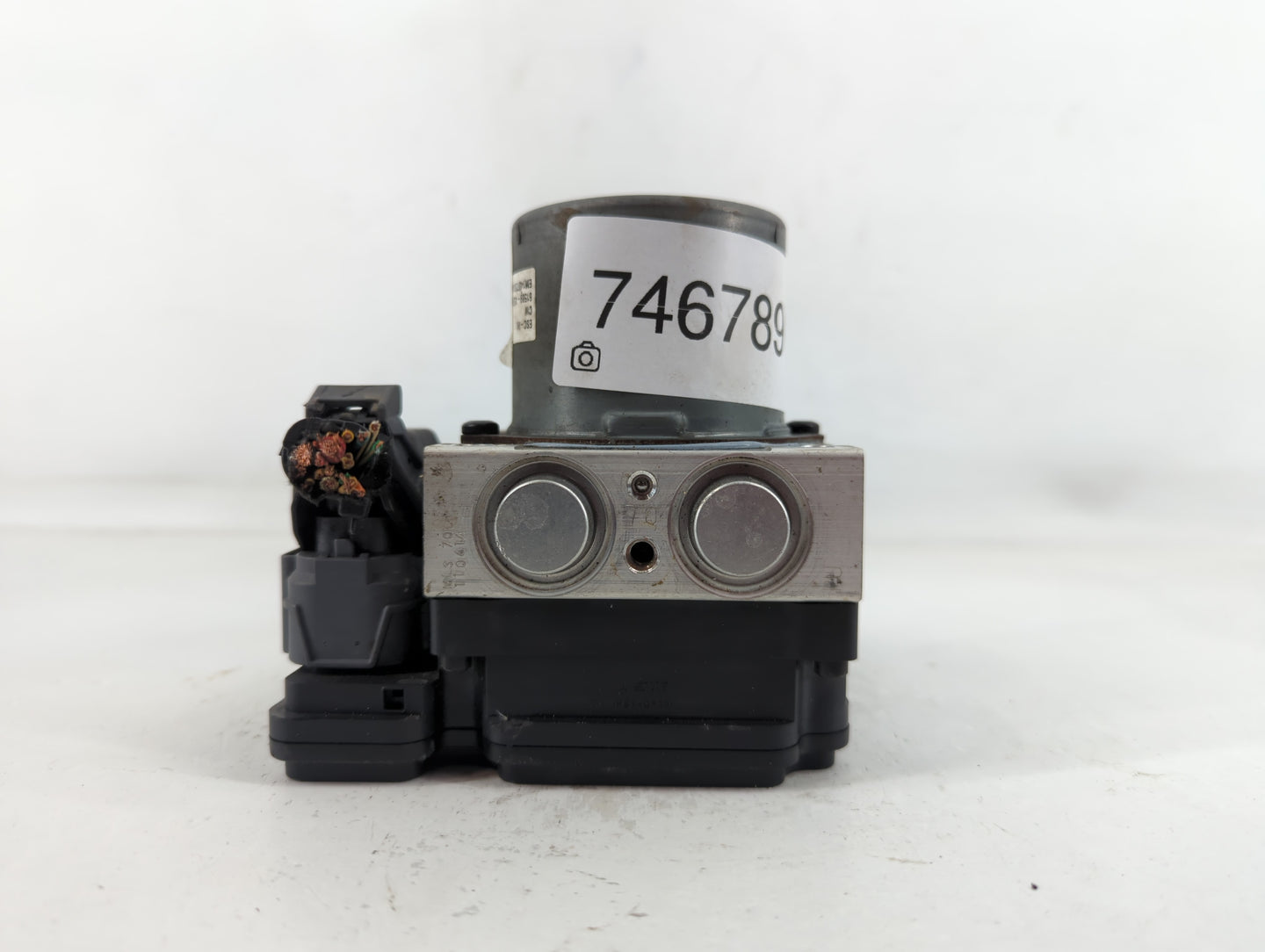 2014-2015 Kia Soul ABS Pump Control Module Replacement P/N:B2589-20520 Fits Fits 2014 2015 OEM Used Auto Parts - Oemusedauto