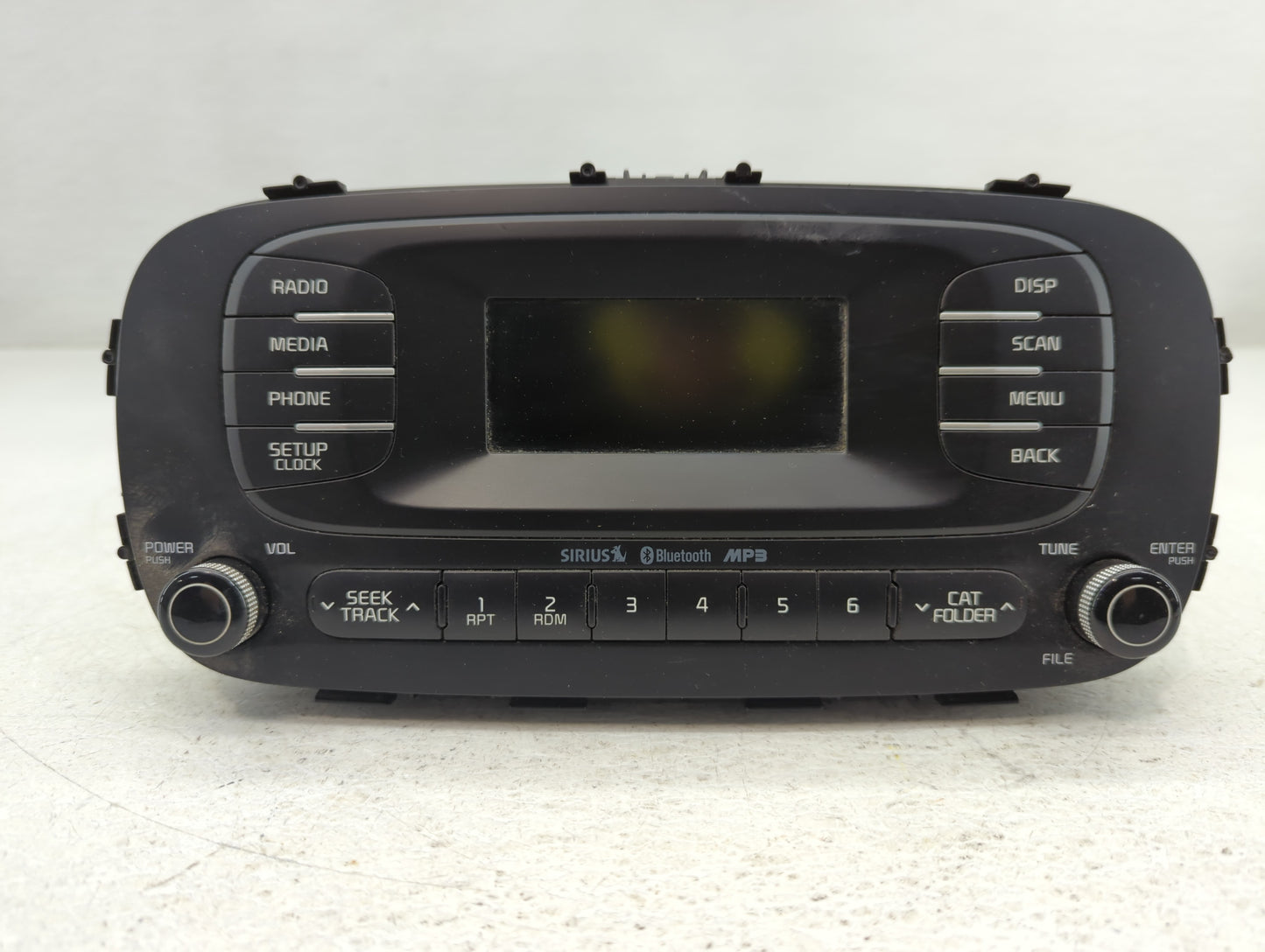 2015-2016 Kia Soul Am Fm Cd Player Radio Receiver - Oemusedautoparts1.com