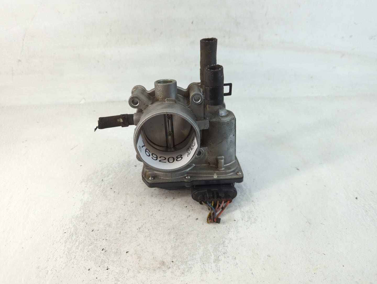 2014-2019 Kia Soul Throttle Body P/N:35100-2B300 Fits Fits 2011 2012 2013 2014 2015 2016 2017 2018 2019 2020 2021 OEM Used A