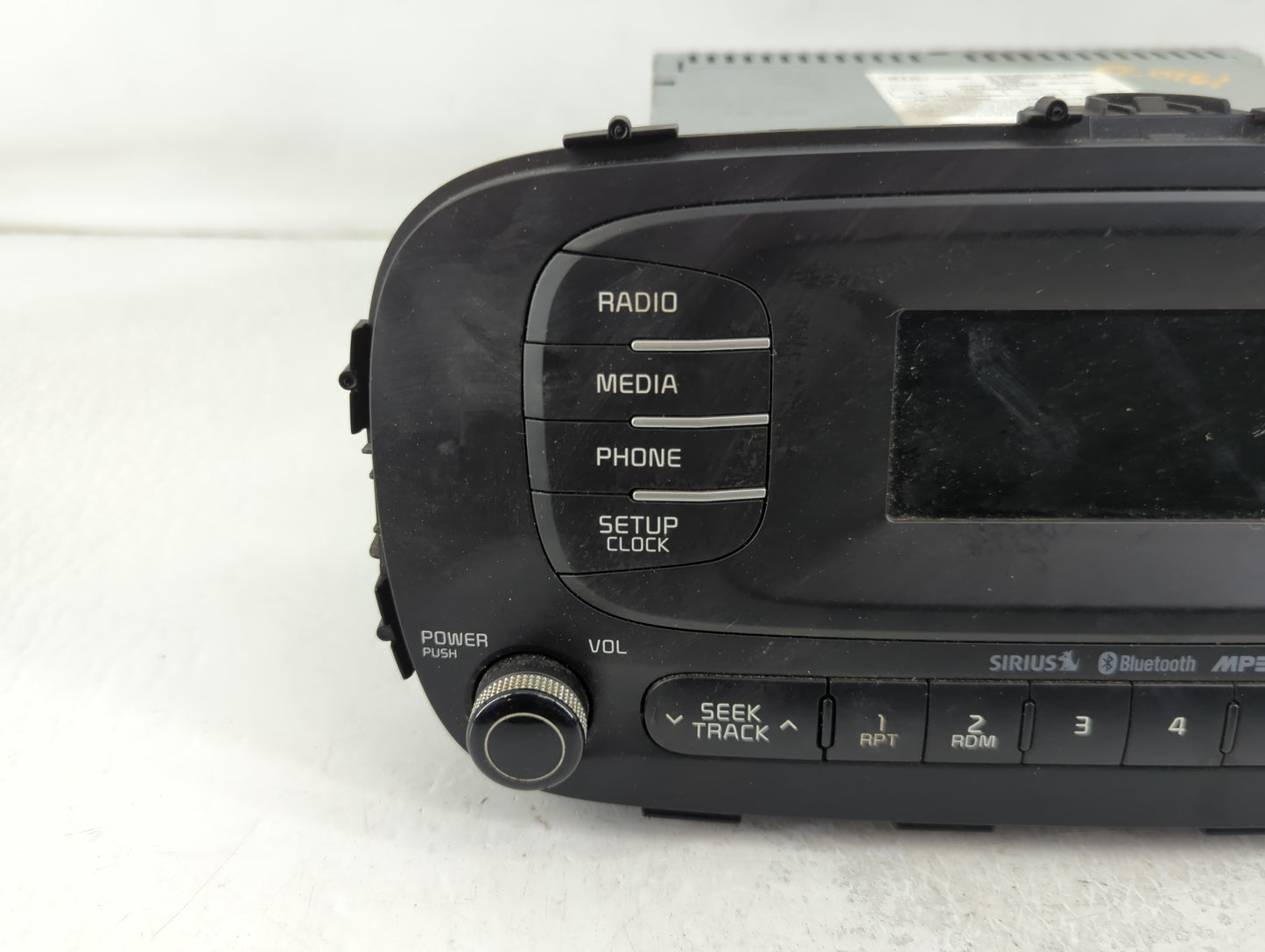 2014-2016 Kia Soul Radio AM FM Cd Player Receiver Replacement P/N:96170-B2090CA Fits Fits 2014 2015 2016 OEM Used Auto Parts