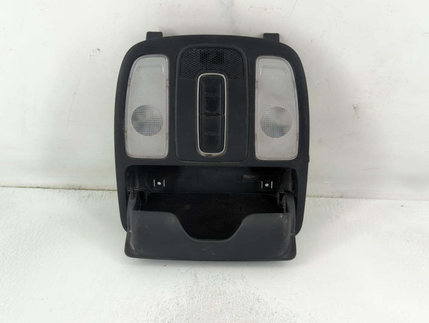 2014-2019 Kia Soul Overhead Roof Console 838601 - Oemusedautoparts1.com