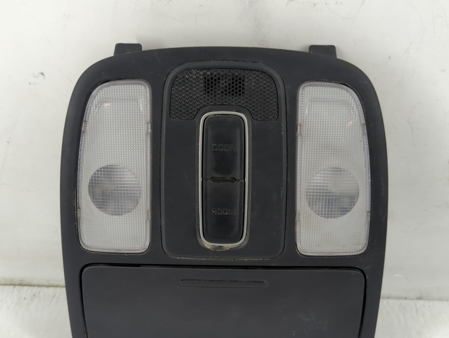 2014-2019 Kia Soul Overhead Roof Console 838601 - Oemusedautoparts1.com
