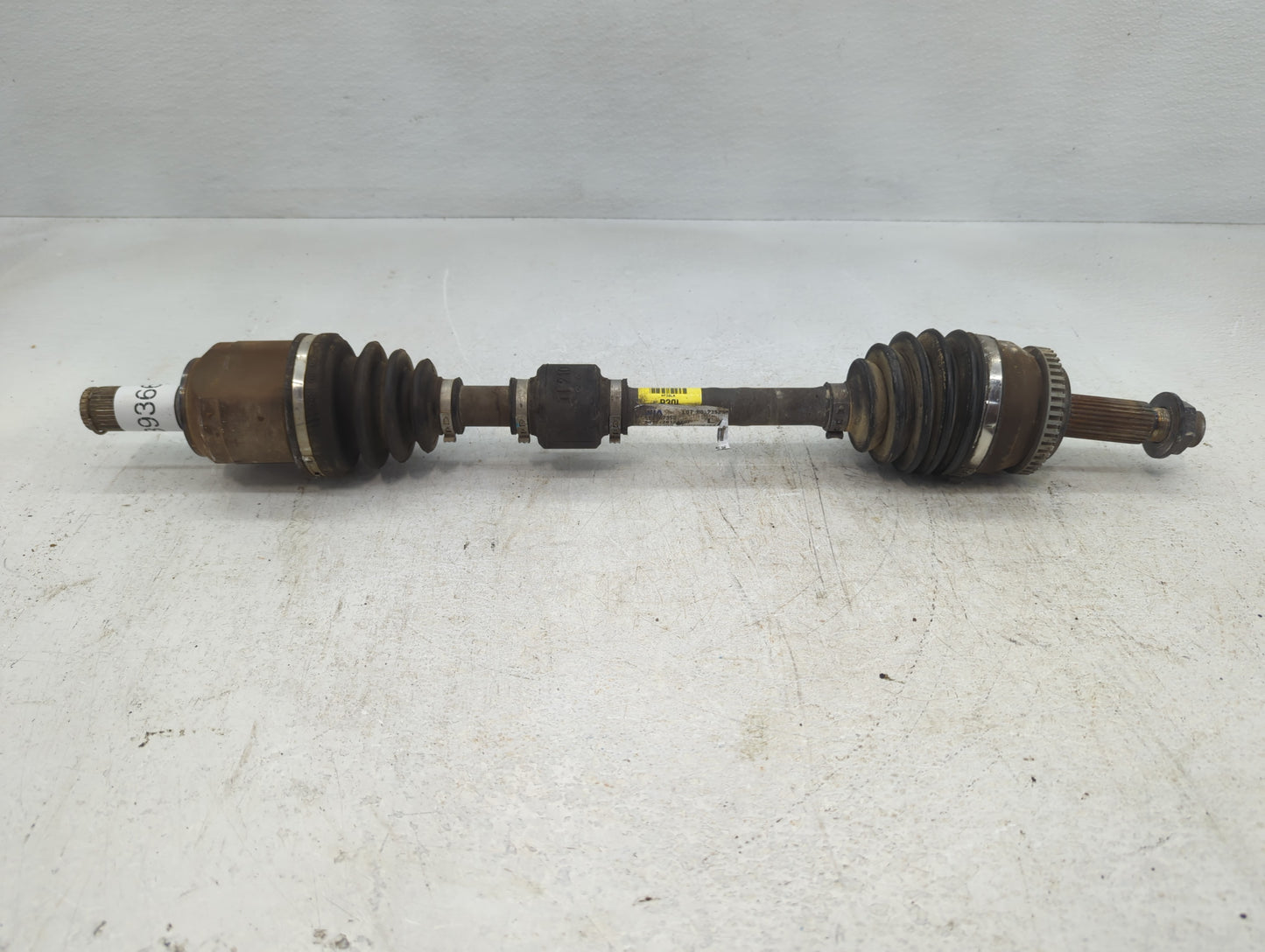 2014-2019 Kia Soul Axle Shaft Front Driver Cv C/v - Oemusedautoparts1.com
