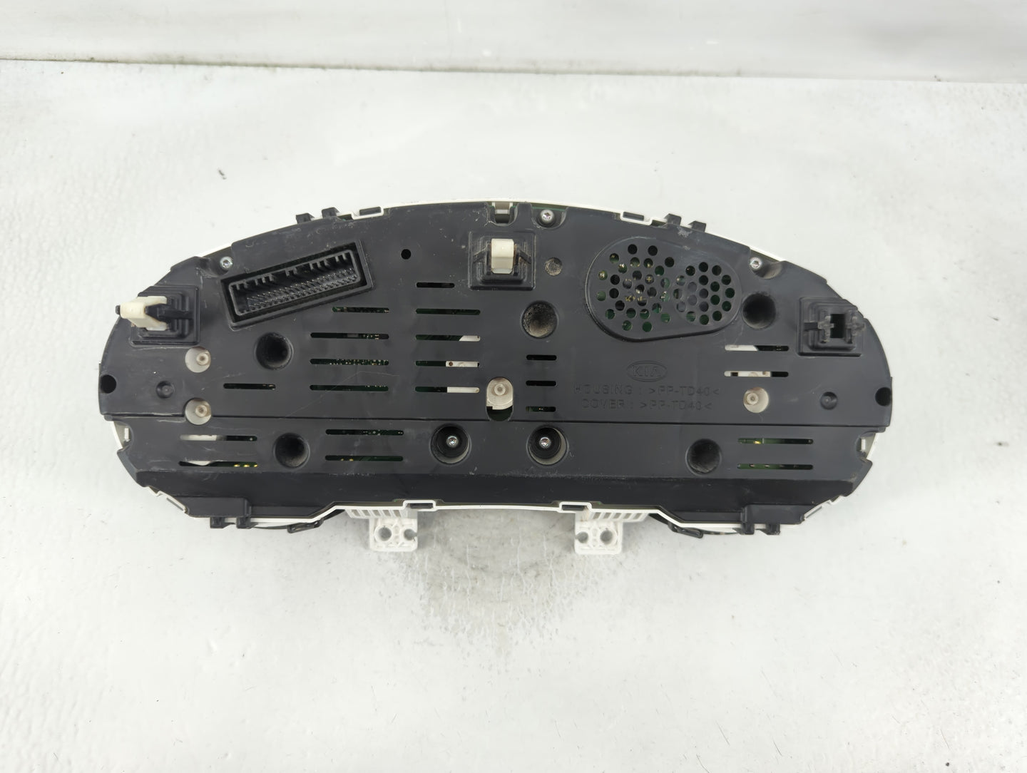 2014-2015 Kia Soul Instrument Cluster Speedometer Gauges P/N:94006-B2540 Fits Fits 2014 2015 OEM Used Auto Parts - Oemusedau