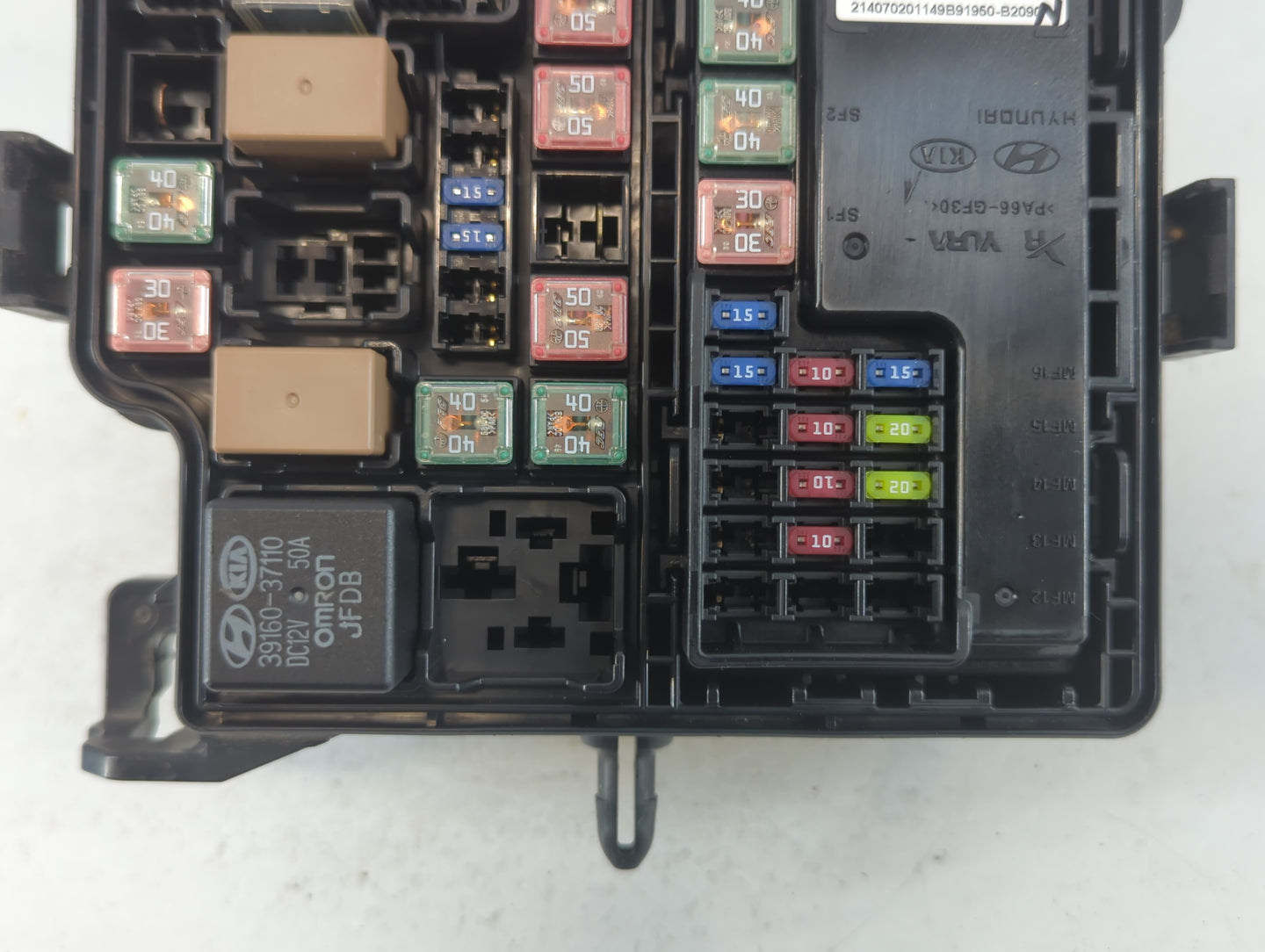 2015 Kia Soul Fusebox Fuse Box Panel Relay Module P/N:91950-B2050 Fits OEM Used Auto Parts - Oemusedautoparts1.com