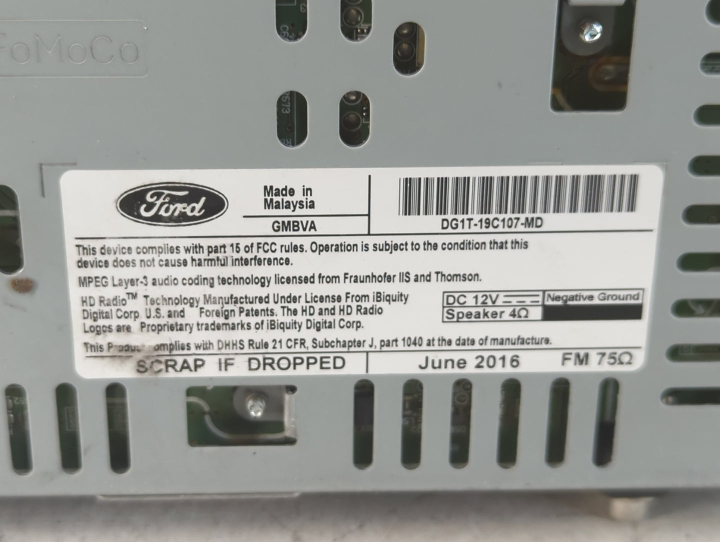 2014-2016 Kia Soul Radio AM FM Cd Player Receiver Replacement P/N:DG1T-19C107-MD Fits Fits 2014 2015 2016 OEM Used Auto Part