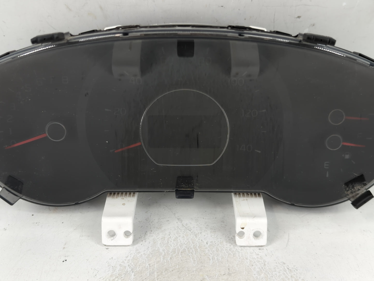 2014-2015 Kia Soul Instrument Cluster Speedometer Gauges P/N:94006-B2540 Fits Fits 2014 2015 OEM Used Auto Parts - Oemusedau