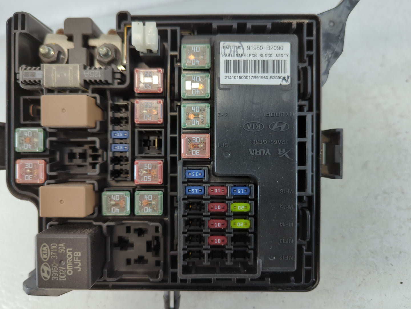2015 Kia Soul Fusebox Fuse Box Panel Relay Module P/N:91950-B2090 Fits OEM Used Auto Parts - Oemusedautoparts1.com