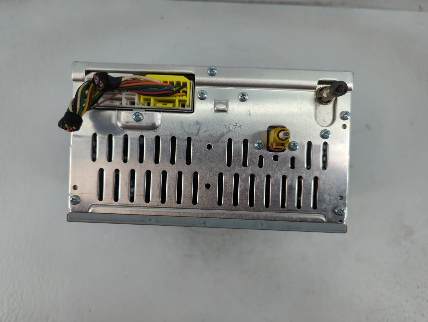 2014-2016 Kia Soul Radio AM FM Cd Player Receiver Replacement P/N:96170-B2090CA Fits Fits 2014 2015 2016 OEM Used Auto Parts