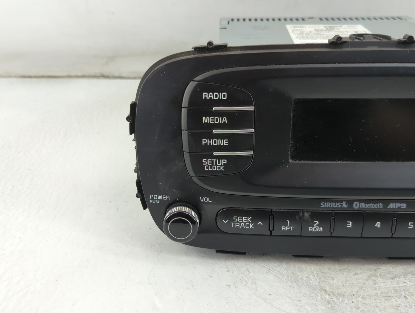 2014-2016 Kia Soul Radio AM FM Cd Player Receiver Replacement P/N:96170-B2090CA Fits Fits 2014 2015 2016 OEM Used Auto Parts