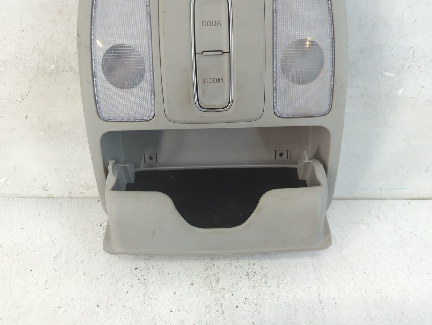 2014-2019 Kia Soul Overhead Roof Console 918783 - Oemusedautoparts1.com