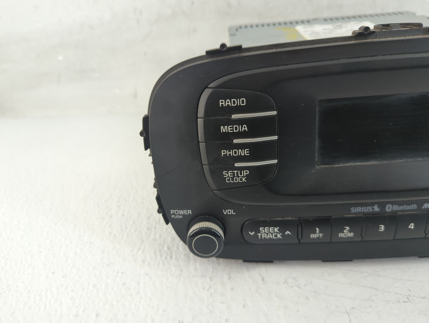 2014-2016 Kia Soul Radio AM FM Cd Player Receiver Replacement P/N:96170-B2090CA Fits Fits 2014 2015 2016 OEM Used Auto Parts