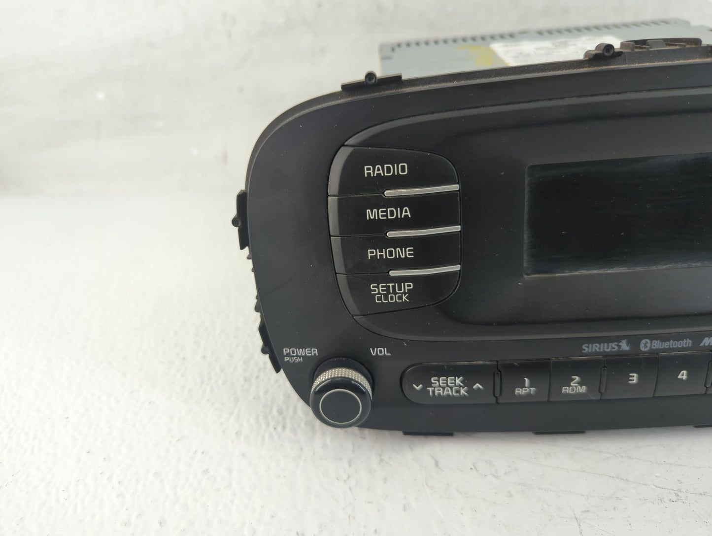 2014-2016 Kia Soul Radio AM FM Cd Player Receiver Replacement P/N:96170-B2090CA Fits Fits 2014 2015 2016 OEM Used Auto Parts