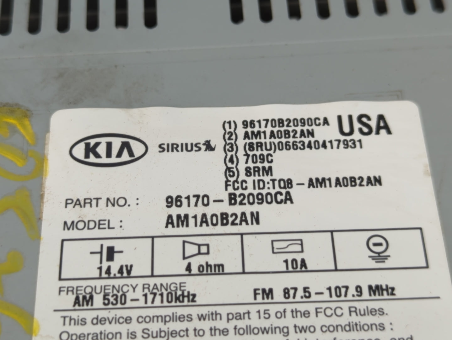2014-2016 Kia Soul Radio AM FM Cd Player Receiver Replacement P/N:96170-B2090CA Fits Fits 2014 2015 2016 OEM Used Auto Parts