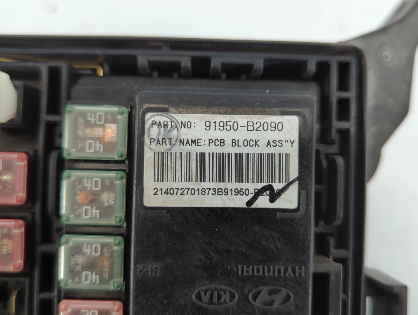 2015 Kia Soul Fusebox Fuse Box Panel Relay Module P/N:91950-B2090 Fits OEM Used Auto Parts - Oemusedautoparts1.com