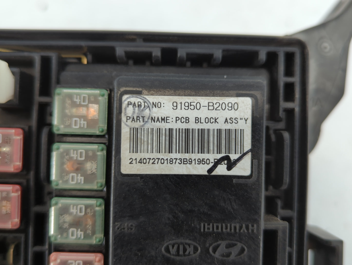 2015 Kia Soul Fusebox Fuse Box Panel Relay Module P/N:91950-B2090 Fits OEM Used Auto Parts - Oemusedautoparts1.com