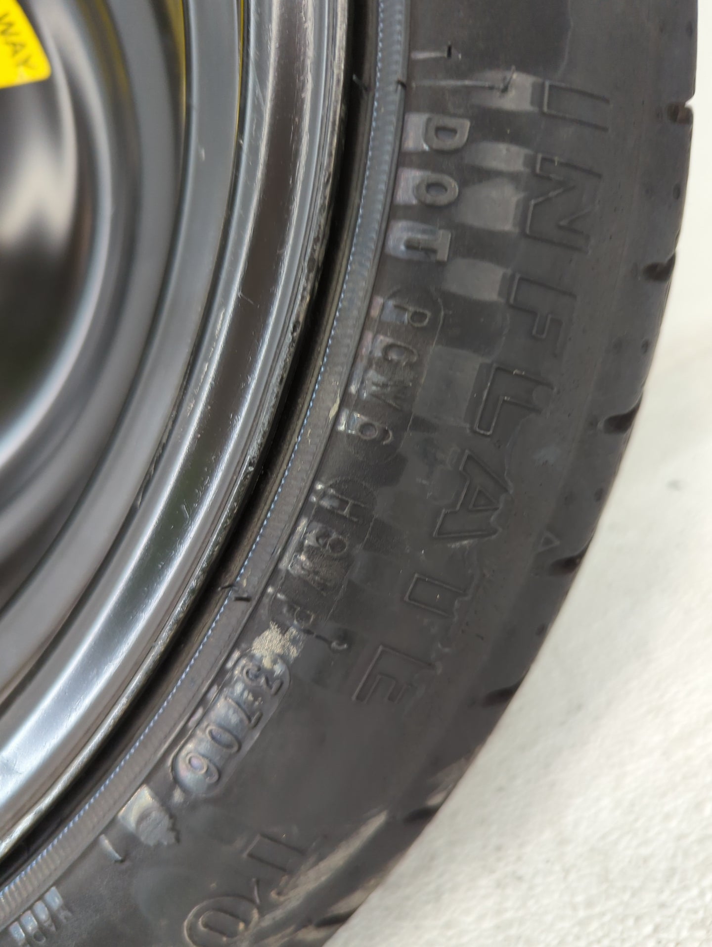 2006-2016 Kia Sportage Spare Donut Tire Wheel Rim Oem - Oemusedautoparts1.com