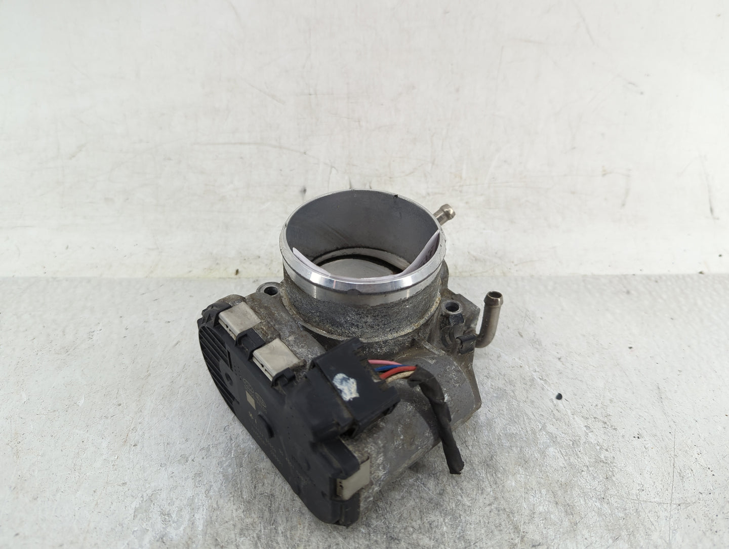 2014-2016 Kia Sportage Throttle Body P/N:90 4501 0001 35100-2G700 Fits Fits 2011 2012 2013 2014 2015 2016 OEM Used Auto Part