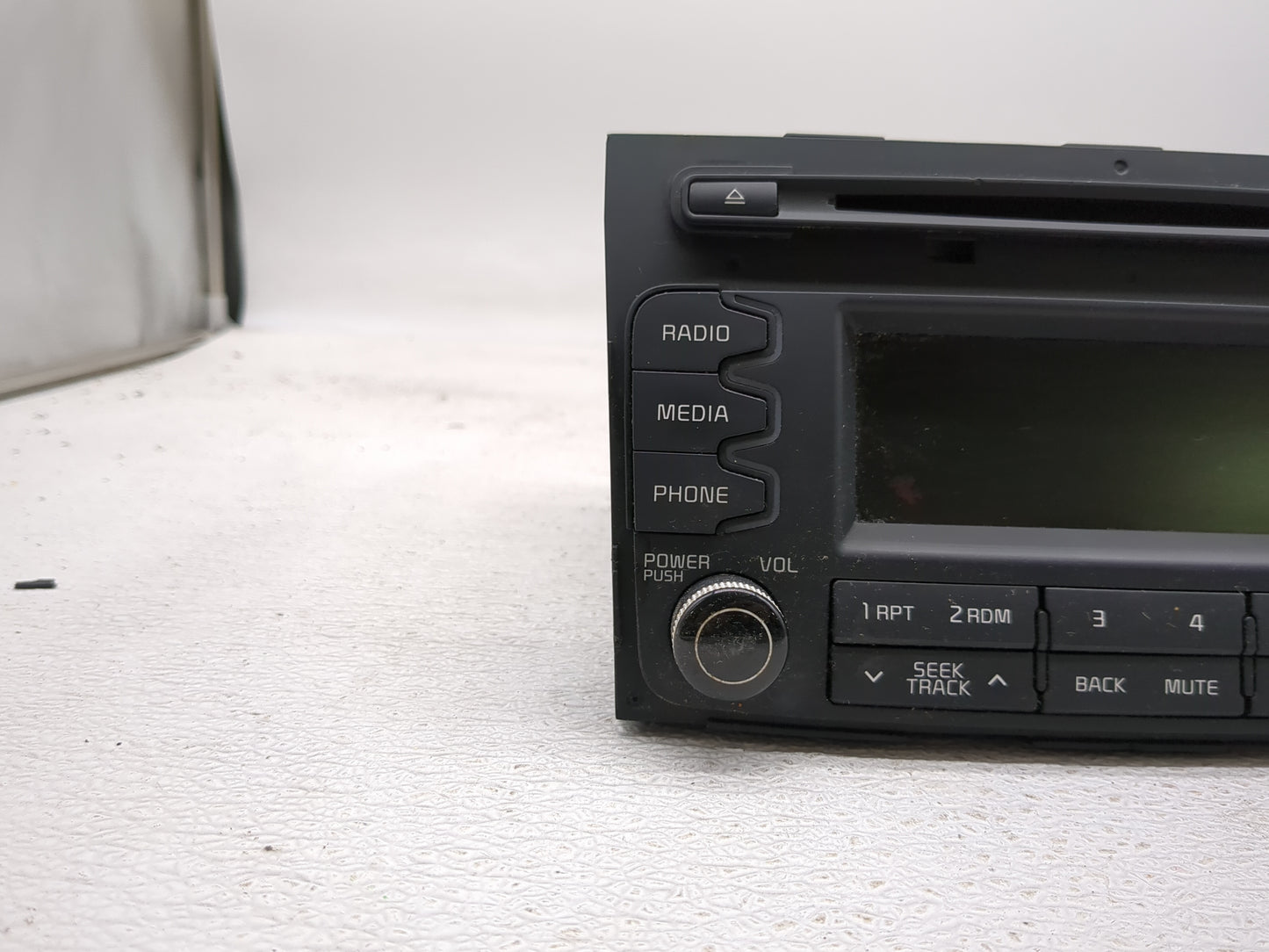 2014-2016 Kia Sportage Radio AM FM Cd Player Receiver Replacement P/N:96150-3W160WK Fits Fits 2014 2015 2016 OEM Used Auto P