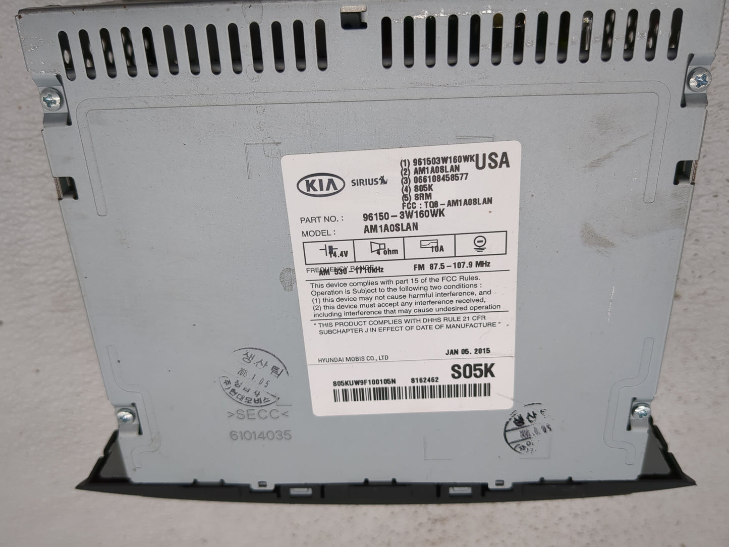 2014-2016 Kia Sportage Radio AM FM Cd Player Receiver Replacement P/N:96150-3W160WK Fits Fits 2014 2015 2016 OEM Used Auto P