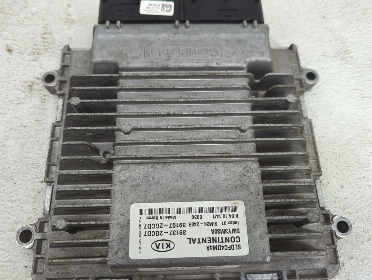 2014-2016 Kia Sportage PCM Engine Control Computer ECU ECM PCU OEM P/N:39137-2GCD7 SIM2K-240R, SLDFC4DM4A Fits Fits 2014 201