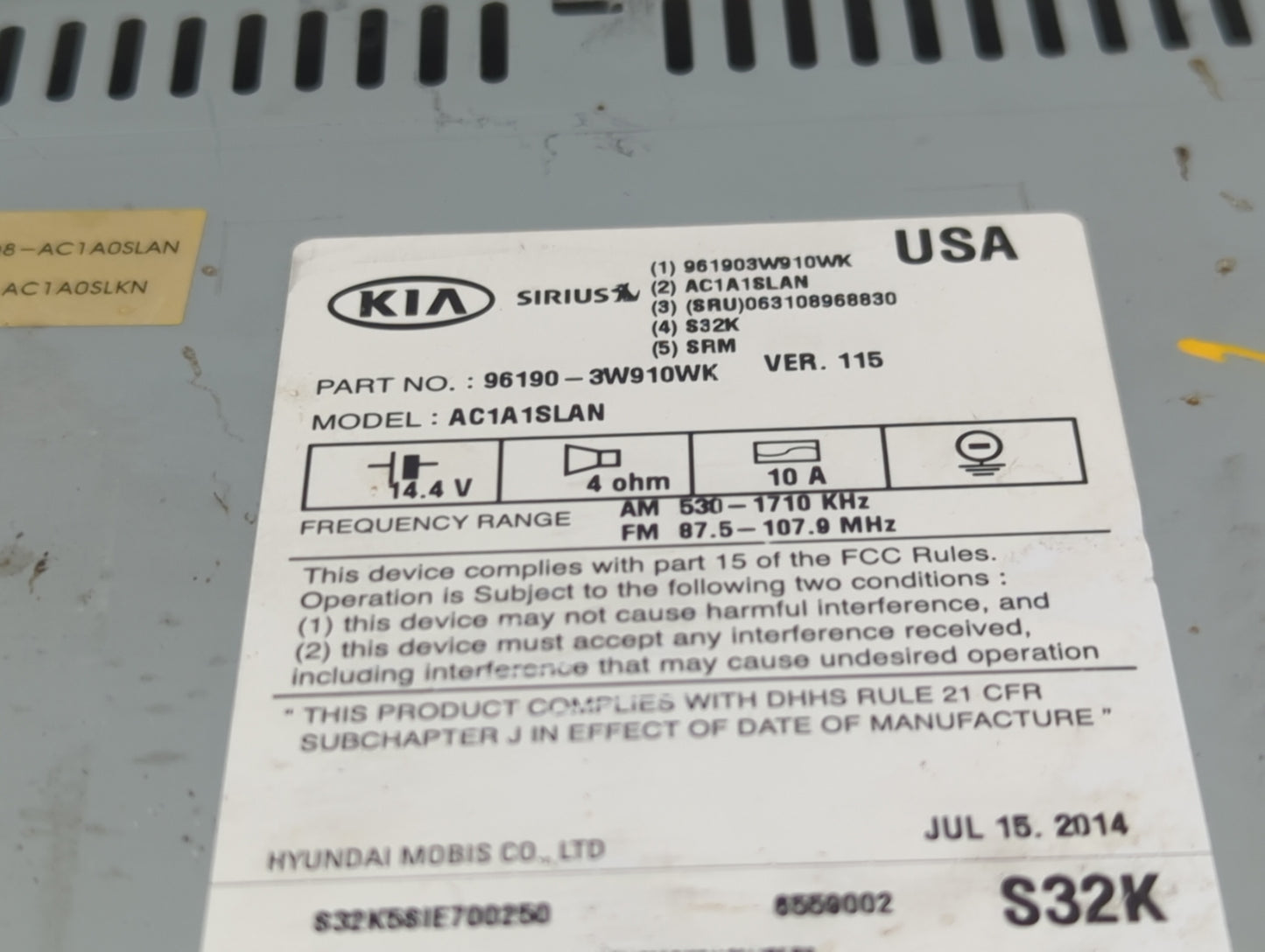 2014-2016 Kia Sportage Radio AM FM Cd Player Receiver Replacement P/N:96190-3W910WK Fits Fits 2014 2015 2016 OEM Used Auto P
