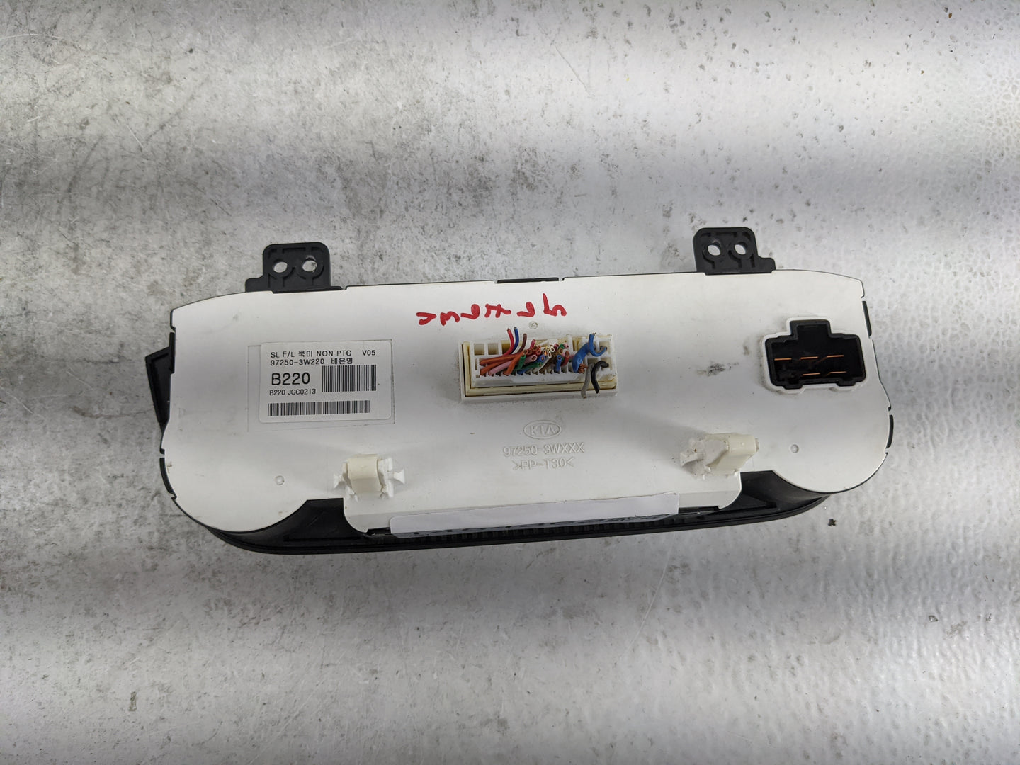 2014-2016 Kia Sportage Climate Control Module Temperature AC/Heater Replacement P/N:97250-3W220 Fits Fits 2014 2015 2016 OEM