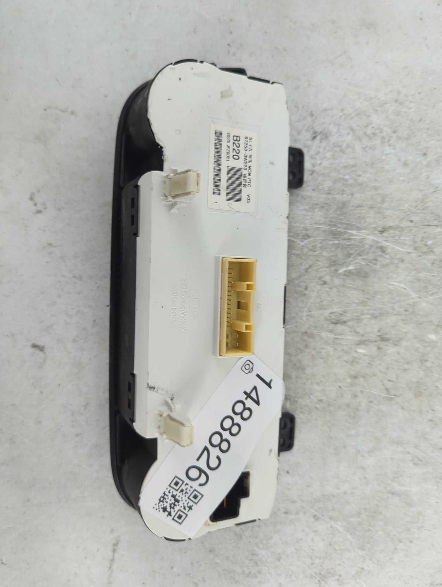 2014-2016 Kia Sportage Climate Control Module Temperature AC/Heater Replacement P/N:97250-3W220 B220JFZ0021 Fits OEM Used Au