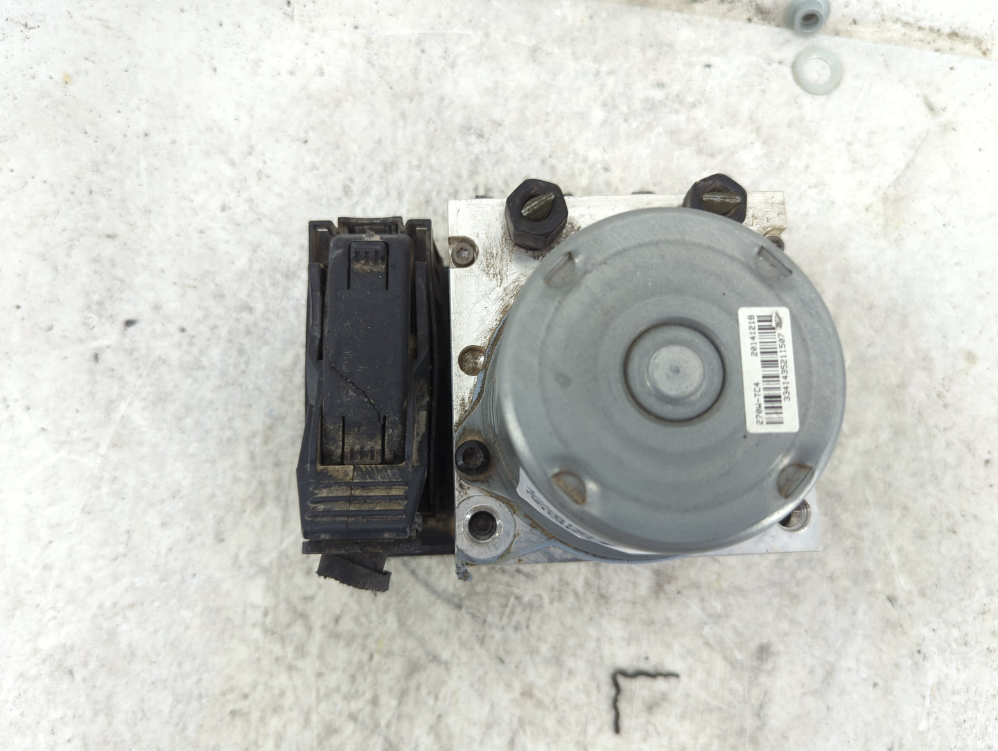 2014-2016 Kia Sportage ABS Pump Control Module Replacement P/N:58920-3W810 BE60030305 Fits Fits 2014 2015 2016 OEM Used Auto